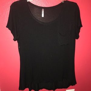 Basic black comfortable pocket tee